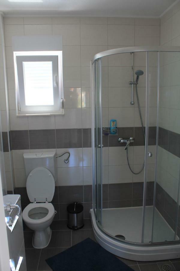 Mina Apartments Okrug Gornji Dış mekan fotoğraf